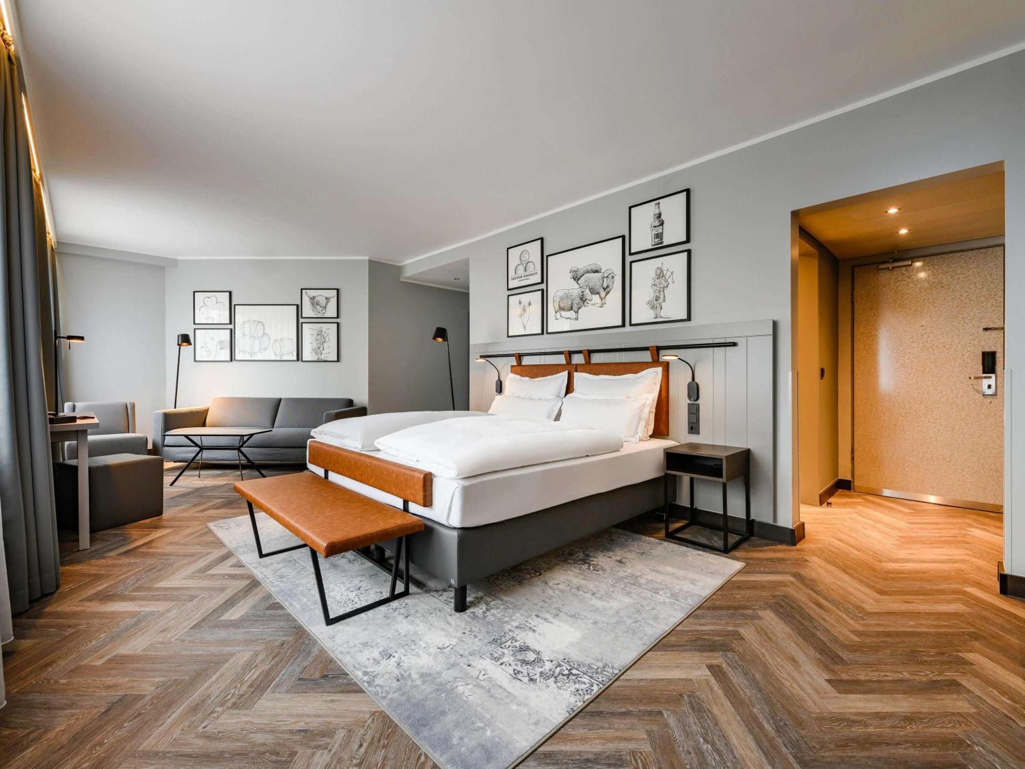 เมอร์เคียว ดอร์ทมุนด์ เซ็นทรุม Hotel ภายนอก รูปภาพ