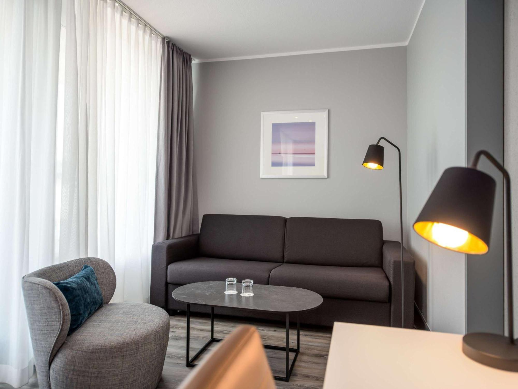 เมอร์เคียว ดอร์ทมุนด์ เซ็นทรุม Hotel ภายนอก รูปภาพ