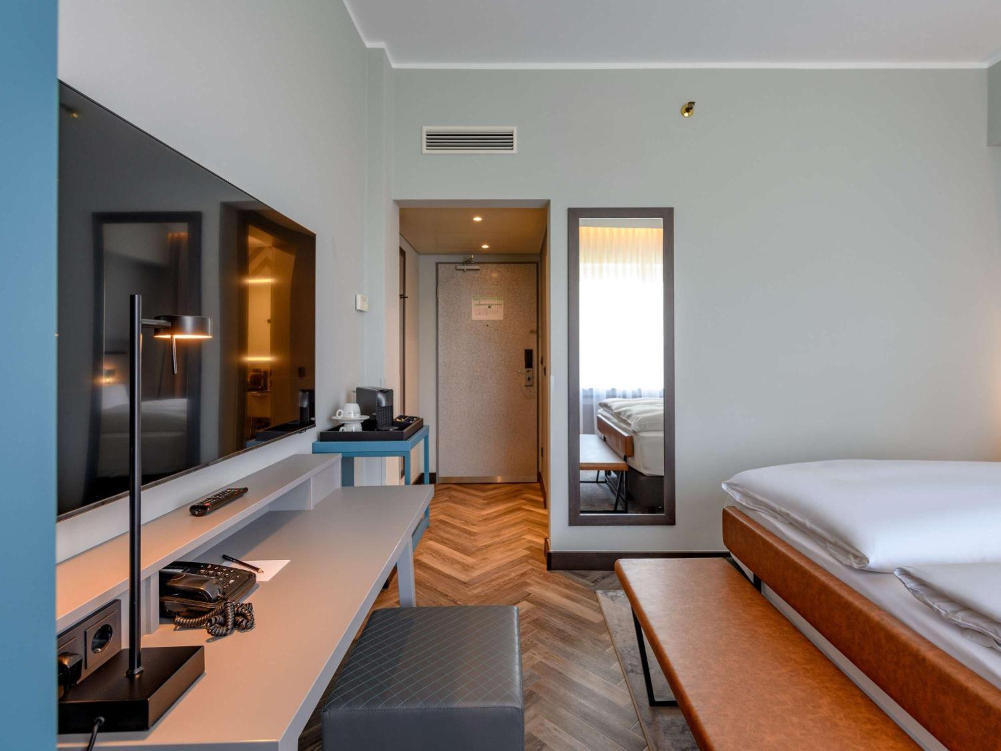เมอร์เคียว ดอร์ทมุนด์ เซ็นทรุม Hotel ภายนอก รูปภาพ