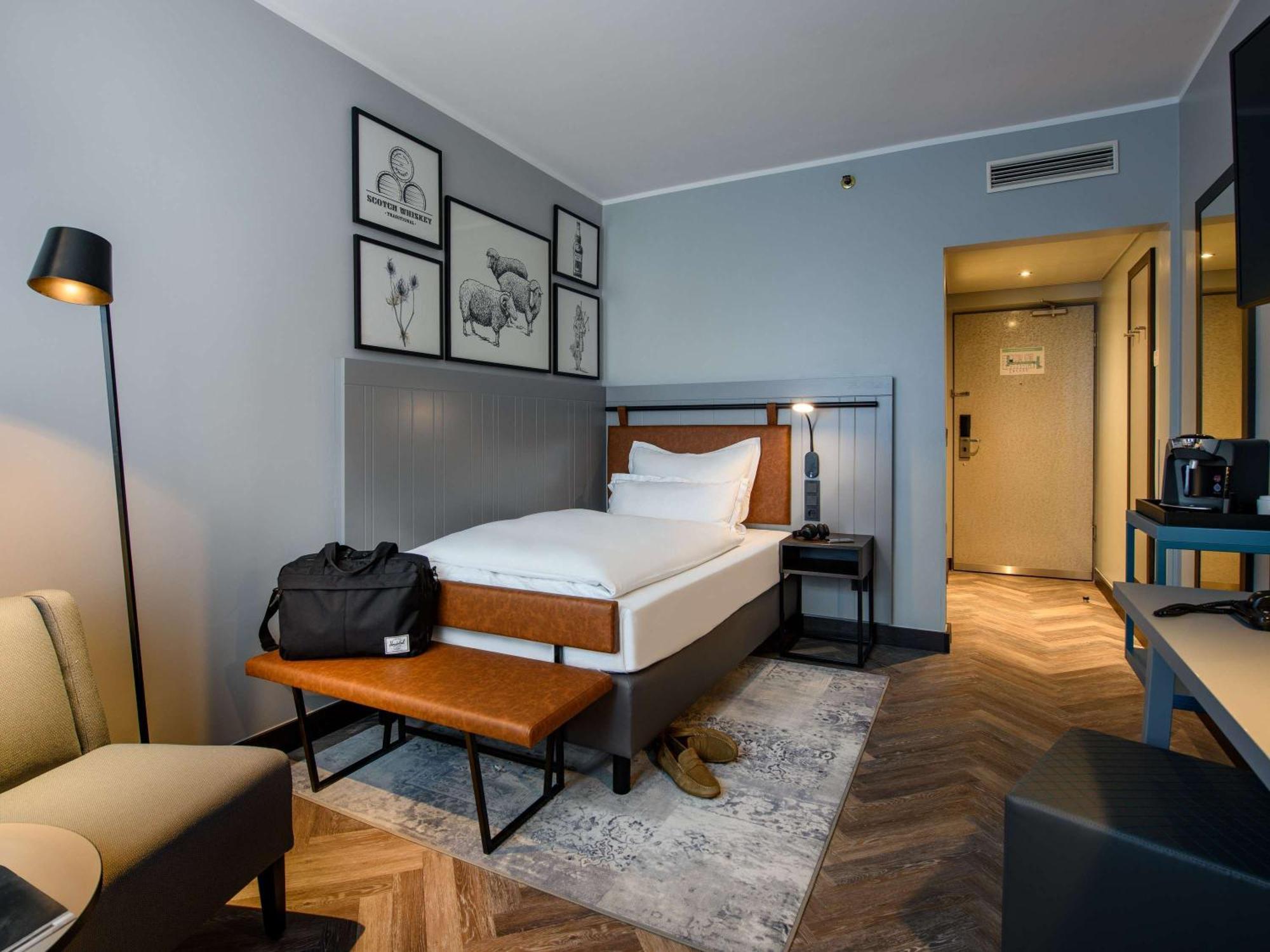 เมอร์เคียว ดอร์ทมุนด์ เซ็นทรุม Hotel ภายนอก รูปภาพ